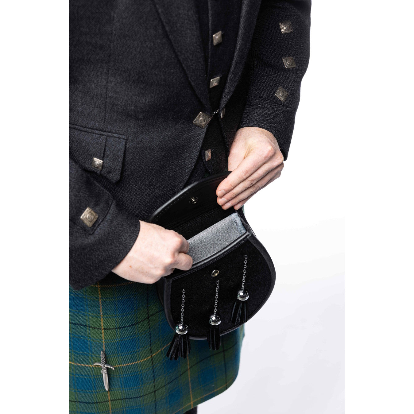 Sporran Organiser — external pocket detail